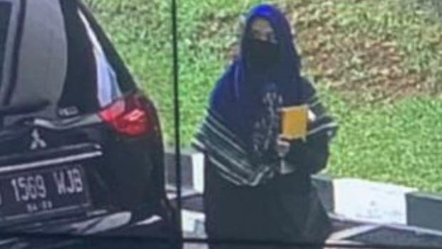 ZA, perempuan berpistol penyerang Mabes Polri, 31 Maret 2021. (Dok Istimewa) ZA, perempuan berpistol penyerang Mabes Polri, 31 Maret 2021. (Dok Istimewa)