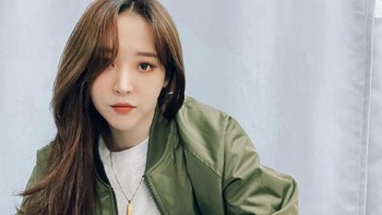 Masih dari Mamamoo, ada Moonbyul yang baru-baru ini membuat akun YouTube Moonbyul2da dan sekarang sudah ada 194 ribu subscribers. Foto: dok Instagram mo_onbyul