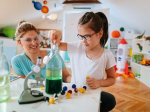 10 Ide Eksperimen Sains untuk Proyek Sekolah Anak SD