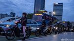 Jelang Pekan Suci Paskah Jalanan Jakarta Macet Banget!