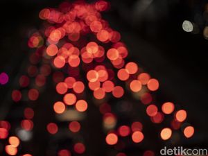 Jelang Pekan Suci Paskah Jalanan Jakarta Macet Banget!