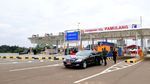 Momen Jokowi Tinjau Tol Pamulang-Serpong yang Baru Diresmikan
