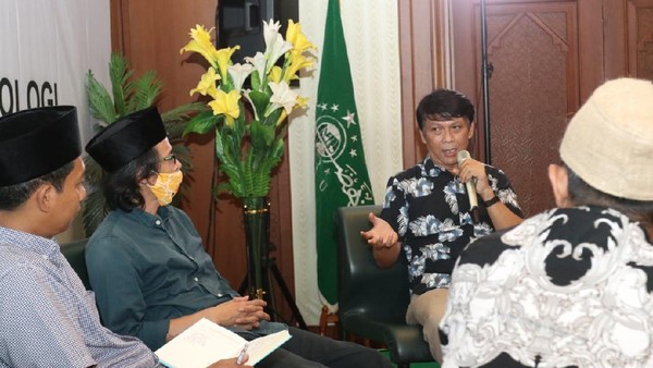 Menakar Perkembangan Fintech di Pesantren