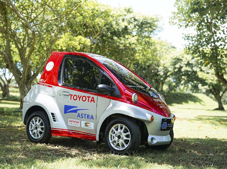 Mobil Listrik Mungil Toyota Hadir di Bali