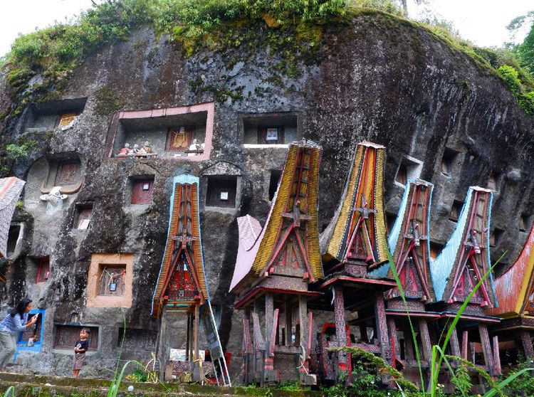 Pariwisata Toraja Utara Mulai Menggeliat