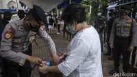 Pengamanan Gereja Katedral Jakarta dibagi menjadi 6 titik.  