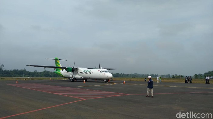 Pesawat ATR 72-600 Citilink berhasil mendarat di Bandara J.B Soedirman dalam rangka proving flight hari ini, Kamis (1/4/2021)