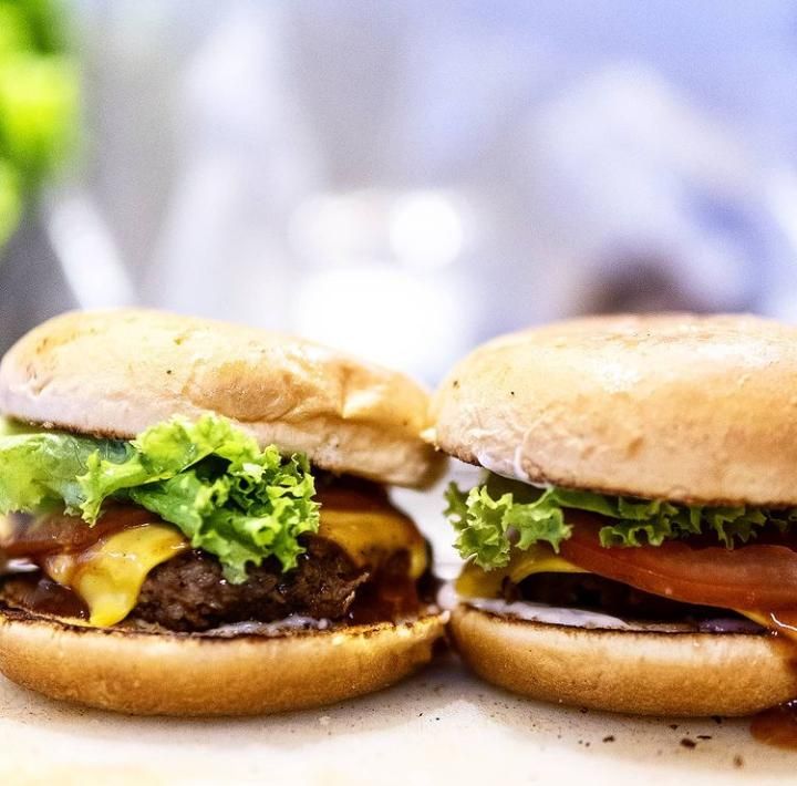 Wargi Bandung! Ini Dia 7 Tempat Rekomendasi Burger Premium yang Cocok untuk Akhir Pekan