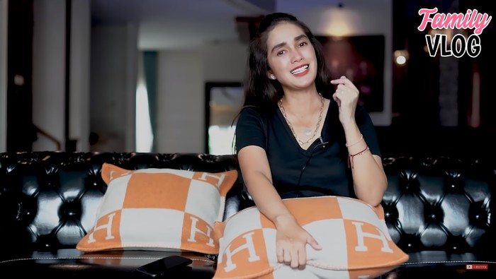 Tips diet Ussy Sulistiawaty 3 Tips Diet Ussy Sulistiawaty yang Berhasil Turunkan BB 19 Kg