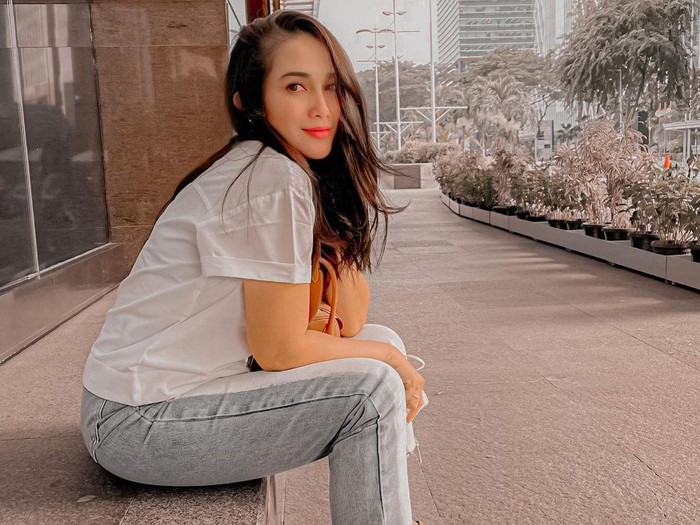 3 Tips Diet Ussy Sulistiawaty yang Berhasil Turunkan BB 19 Kg