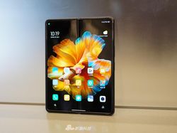 Tampilan Mewah  Xiaomi Mix Fold, Ponsel Layar Lipat Rp 20 Jutaan