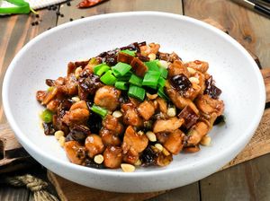 Resep Pembaca : Kung Pao Chicken Khas Szechuan yang Pedas Gurih