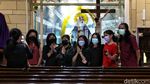 Ibadah Jumat Agung yang Khidmat di Gereja Salib Suci