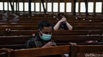 Ibadah Jumat Agung yang Khidmat di Gereja Salib Suci