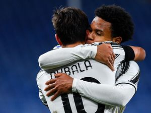 Dybala Minta Maaf dan Bantah Berpesta di Rumah McKennie