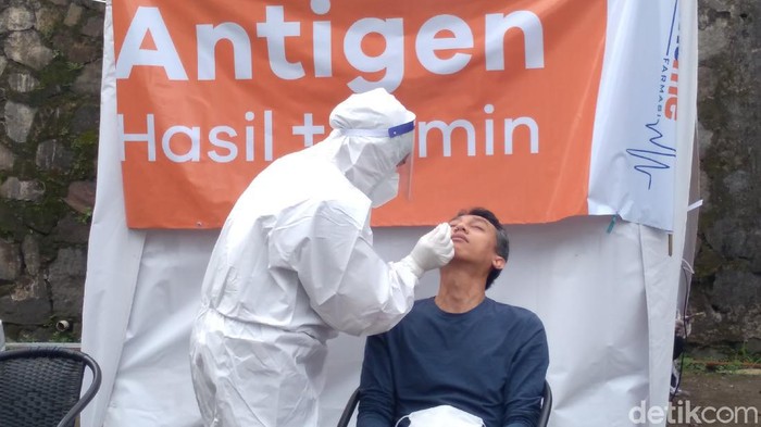 Kartu vaksin Covid-19 bsia gantikan rapid tes antigen buat ke Puncak, Bogor
