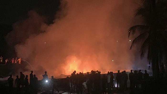 Kebakaran Kamp Pengungsian Bangladesh
