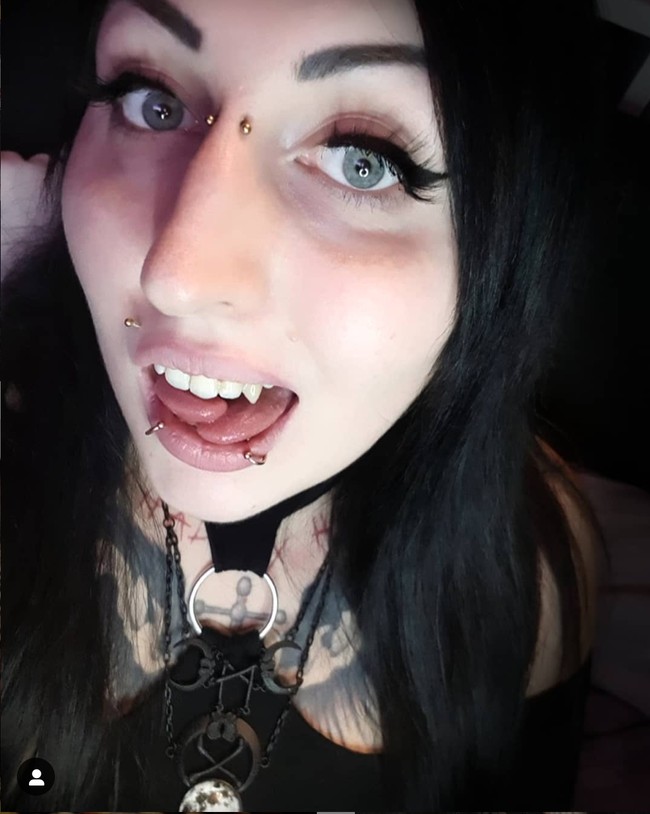 Selanjutnya Marilyn berencana akan melakukan prosedur Fox Eye Lift untuk merubah benntuk matanya. Saya ingin terlihat lebih palsu dan plastik tapi dokter membuatnya lebih natural, jelasnya. Foto: Instagram/@mizz.intra