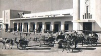 Stasiun Gambir sekitar tahun 1940 an. Bagaimana menurut anda?