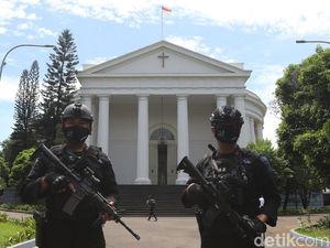 Potret Pengamanan Jumat Agung di Gereja Immanuel