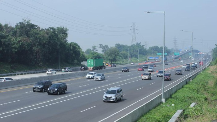 Arus lalu lintas di tol saat libur long weekend Paskah (Foto: dok. Jasa Marga)