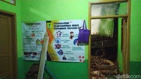 Kasat Lantas Polres Garut AKP Karyaman mengatakan, dua orang dinyatakan meninggal dunia dalam kejadian tersebut. Dua orang korban meninggal diketahui merupakan sopir truk dan seorang bocah yang sedang belajar agama.