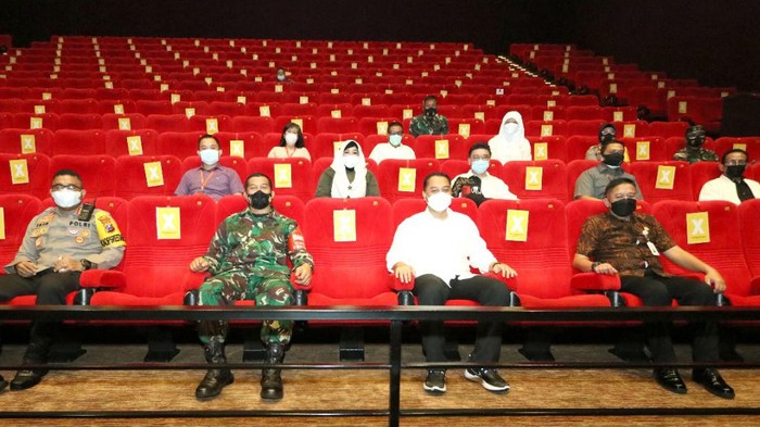 bioskop di Kota Surabaya kembali dibuka dengan protokol kesehatan