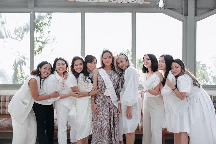 Bridal Shower Aurel Hermansyah Bridal Shower Aurel Hermansyah