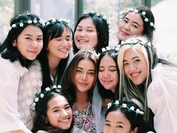 Foto: 9 Momen Bahagia Aurel Hermansyah di Bridal Shower Jelang Menikah