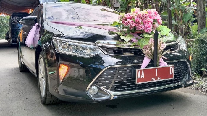 Bupati Kebumen izinkan warganya menggunakan mobil dinas Bupati untuk acara pernikahan