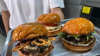Meski dilabeli sebagai burger premium dengan bahan berkualitas. Tapi kisaran harga burger di Burger Garage masih terbilang terjangkau, dibandingkan dengan harga burger di gerai premium burger lainnya. Foto: detikFood