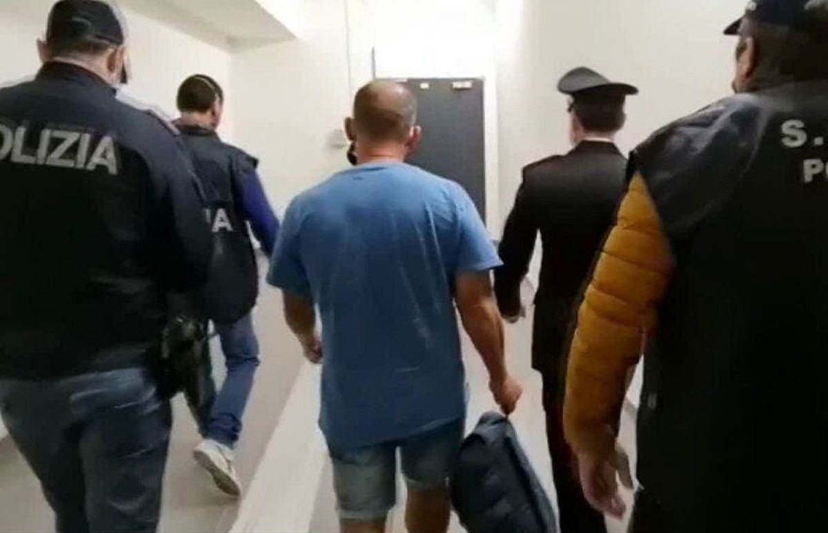 Hobi Unggah Video Masak di YouTube, Buronan Mafia Ini Tertangkap Polisi