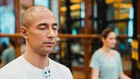 Marcell merupakan sosok yang juga pecinta hidup sehat. Mulai dari olahraga rutin, yoga hingga diet juga dilakukannya. Foto: Instagram@marcellsiahaans