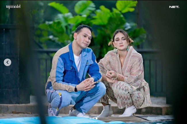 Luna Maya sendiri belum menanggapi terkait kritikan terhadap dirinya yang dianggap menyepelekan kesehatan mental. Justru rekan jurinya Deddy Corbuzier yang sudah memberikan penjalasan di Instagram. Dalam penjelasannya, Deddy mengatakan bahwa video yang viral tersebut dipotong, tidak diampilkan utuh. Foto: Dok. Instagram @intm_nettv @lunamaya