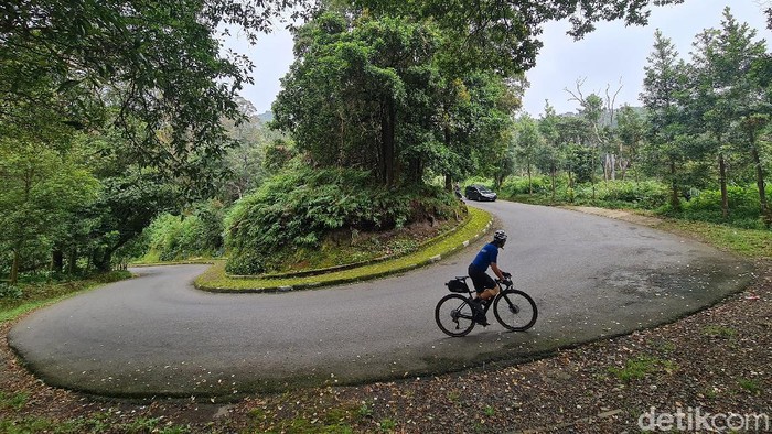 Nanjak Syahdu ke Tangkuban Perahu - Foto 3