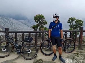 Gunung Tangkuban Perahu: Daya Tarik, Harga Tiket, dan Legenda Masyarakat