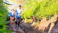 Para pelari memulai perjalanan di puncak Dinding Kaldera Megasari, Ijen, Kabupaten Bondowoso dan finish di Banyuwangi. 