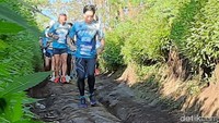 Medan lintasannya bervariasi, yakni offroad atau trail running serta jalan raya. 
