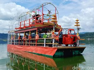 Perahu Tradisional Jadi Ikon Baru Rawa Jombor di Klaten
