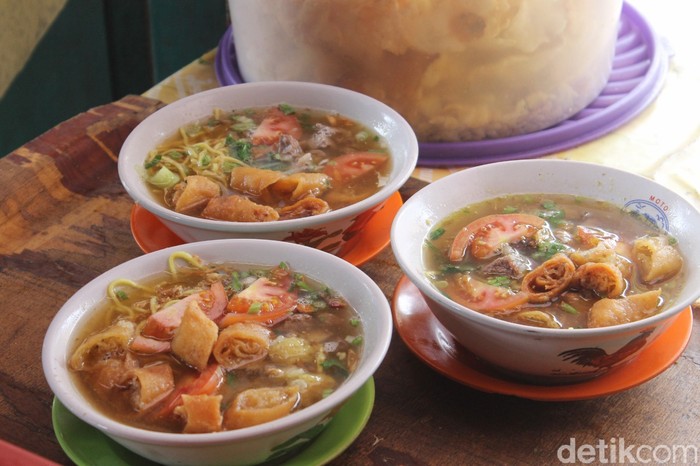 soto mie mang ohim yang rasanya segar di Bogor