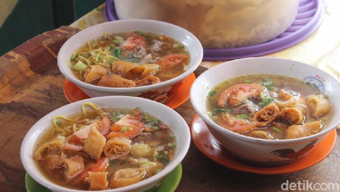 soto mie mang ohim yang rasanya segar di Bogor
