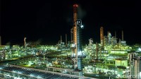 Kilang Balongan PT Pertamina (Persero) atau Refinery Unit (RU) VI Balongan saat sebelum terbakar. Kilang Balongan merupakan kilang keenam dari 7 kilang Direktorat Pengolahan PT Pertamina dengan kegiatan bisnis utamanya adalah mengolah minyak mentah (Crude Oil) menjadi produk-produk BBM (Bahan Bakar Minyak), Non BBM dan Petrokimia. Istimewa/Pertamina.