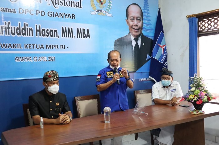 Wakil Ketua MPR Syarief Hasan