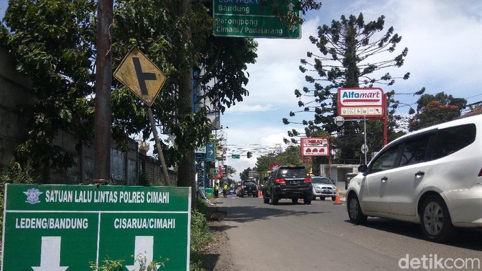 Arus balik wisatawan di kawasan Lembang mulai terjadi