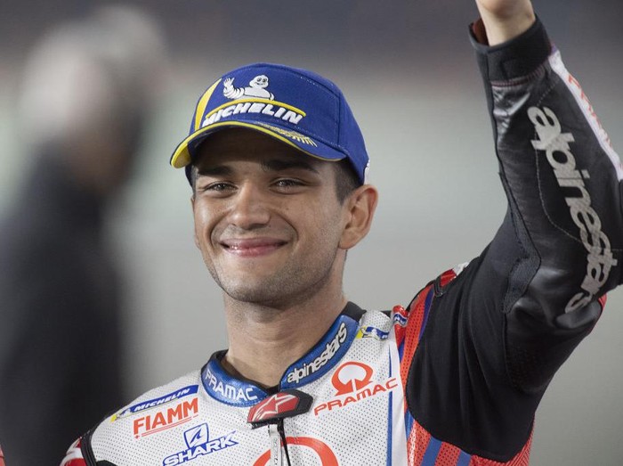 DOHA, QATAR - APRIL 03: Jorge Martin of Spain and Pramac Racing celebrates the pole position (his first in MotoGP) at the end of the MotoGP qualifying practice during the MotoGP of Qatar - Qualifying at Losail Circuit on April 03, 2021 in Doha, Qatar. (Photo by Mirco Lazzari gp/Getty Images)