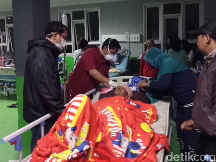 Pemkab Garut tanggung biaya pengobatan korban truk tabrak madrasah