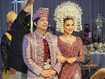 6 Baju Adat Minang untuk Pengantin, Penghulu, dan Sehari-hari