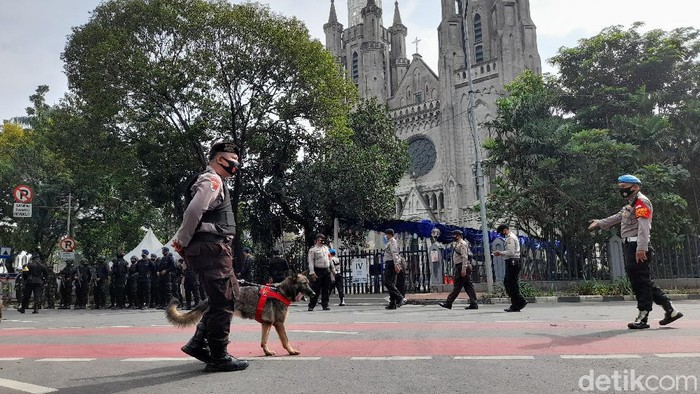 Pengamanan di Katedral Jakarta, K9 hingga Panser Anoa disiagakan