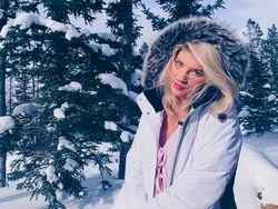 Phoebe, Putri Bill Gates yang Paling Stylish