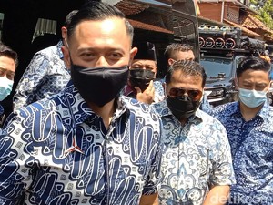 Gerindra Sindir Anak Pendiri Parpol Dikarbit, PD Pamer Capaian AHY